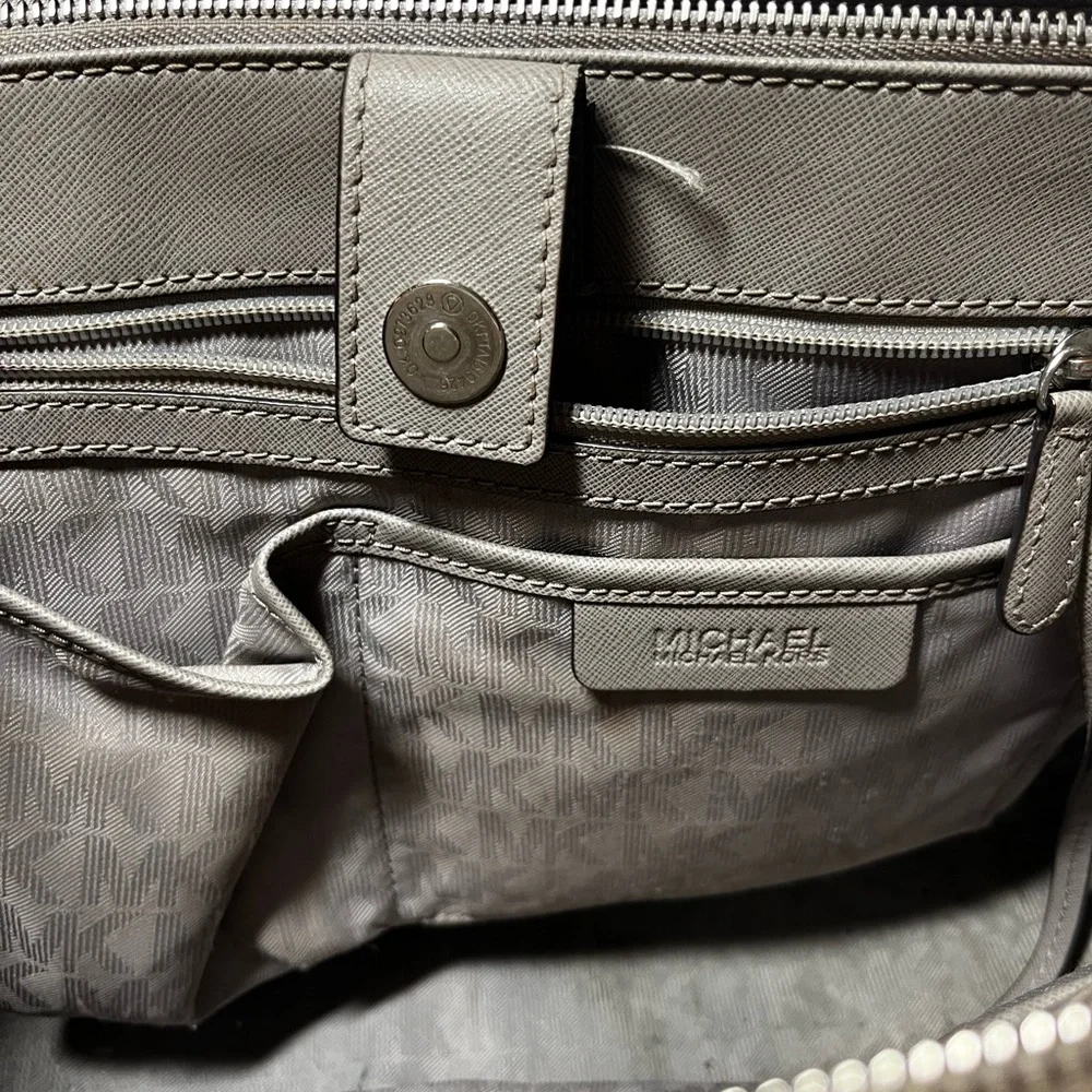 Michael Kors Sutton Satchel